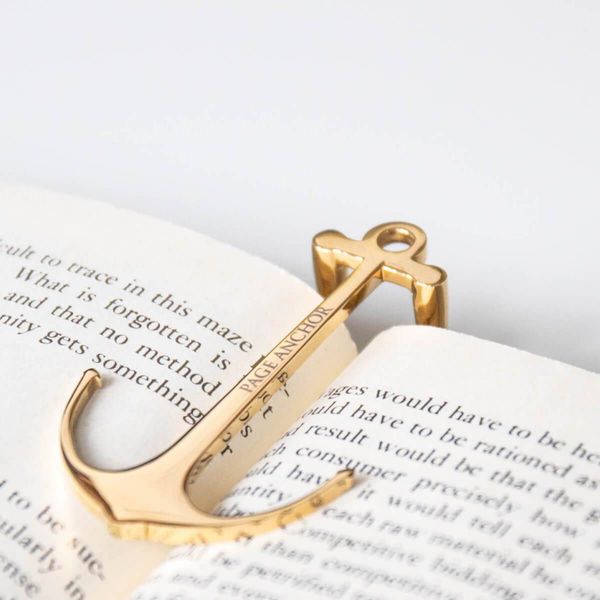 unique gifts for readers