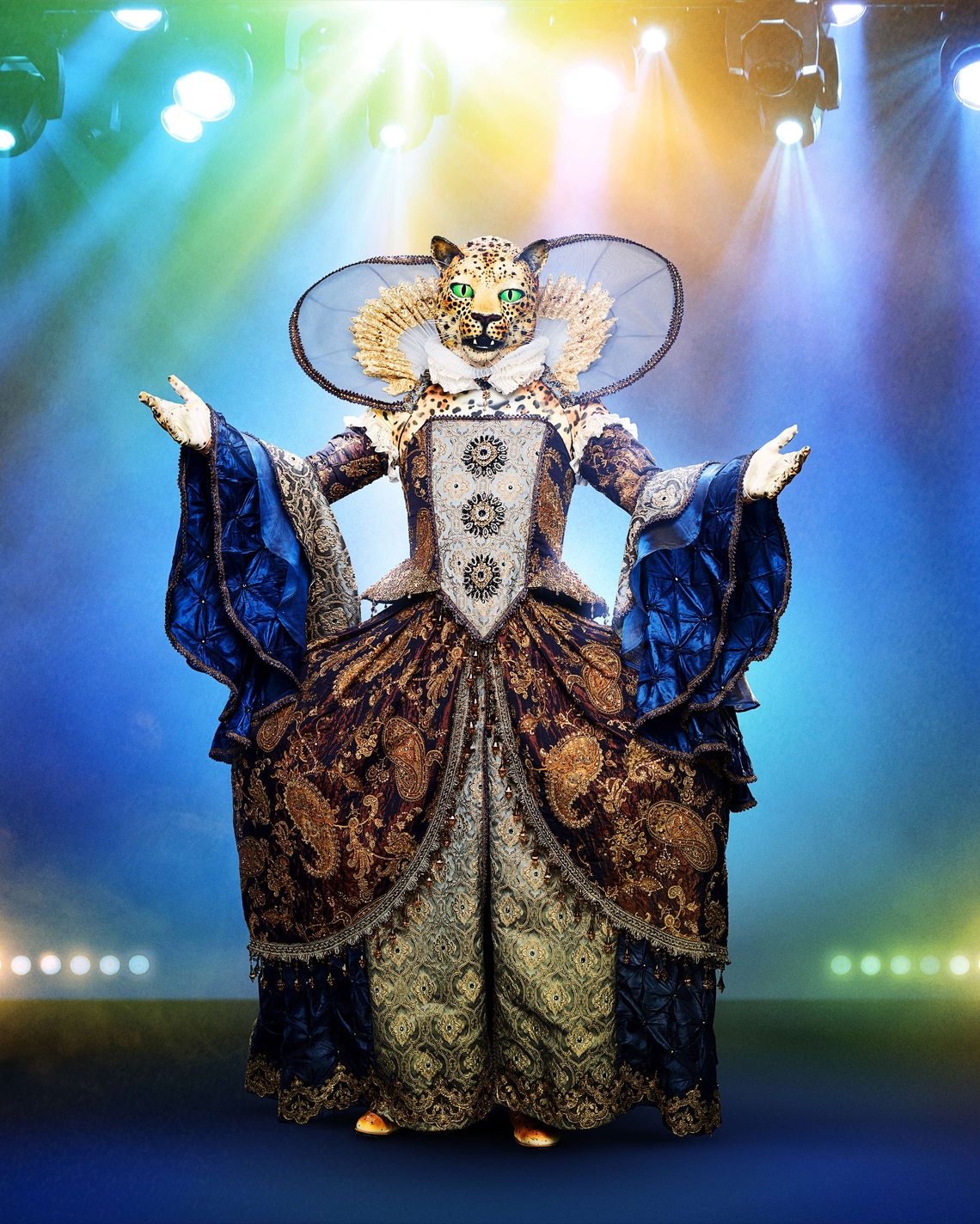 The Masked Singer Uk Season 2 Costumes : Masked Singer Uk Reveals New Costumes For Season 2 / Get an exclusive first look at three of the costumes featured in season 2 of fox's 'the masked singer.' job 1 (and 2, 3, and 4) for the masked singer costume designer marina toybina before season 2 was to make sure the performance outfits had more mobility and the masks were easier to.