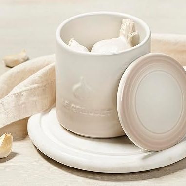 Le Creuset Stoneware Garlic Keeper