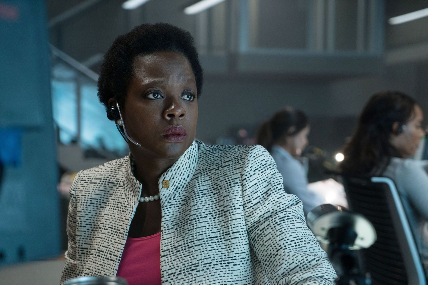 27e5957743d7a489c8ce6b0f1d68a1f0e1 01 amanda waller