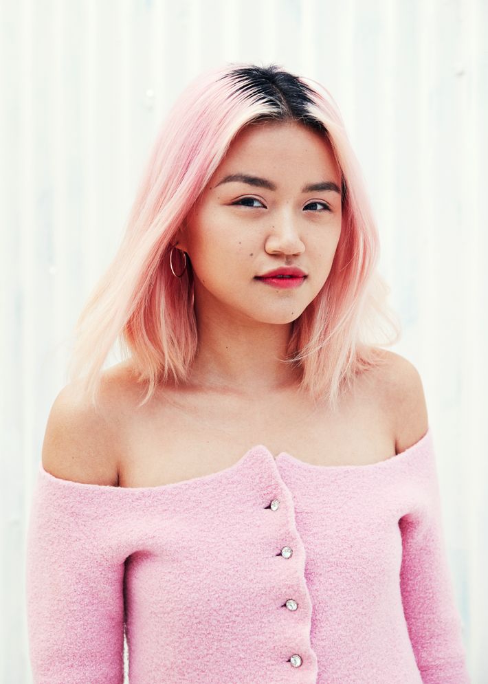 The Secret to This Electric Hair Color Is Pink Shampoo
