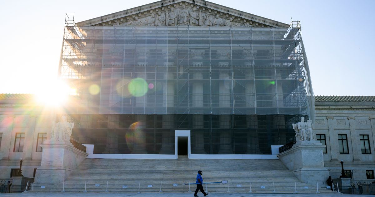 3:03 p.m. early and often early and often Supreme Court Approves Deportations to Unfamiliar ‘Third Countries’ By Ed Kilgore The six conservative justices validated a cruel practice in an unsigned order with not a word of explanation.