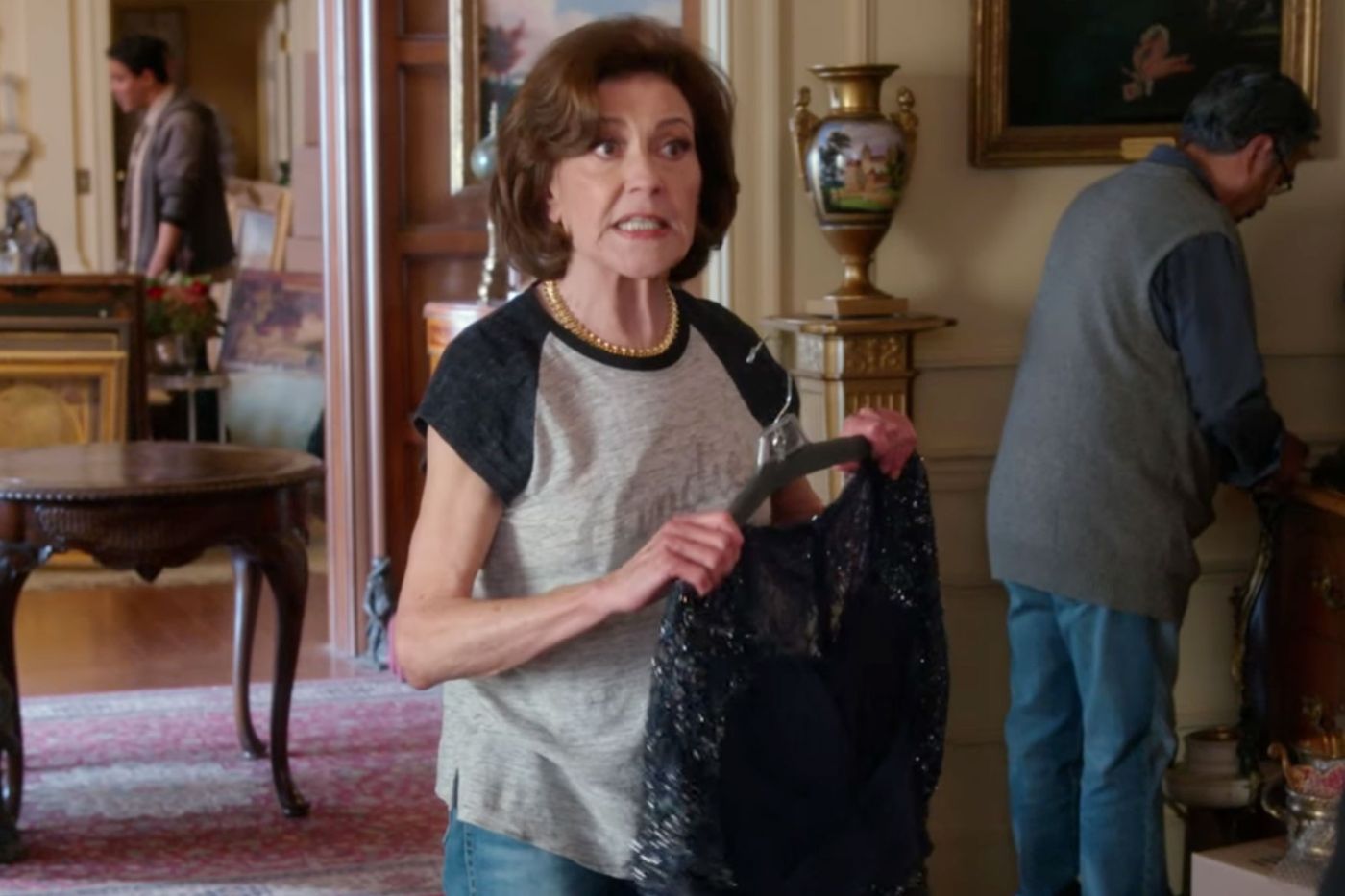Gilmore Girls' Costume Designer on the Story Behind Rory's Handbag – WWD