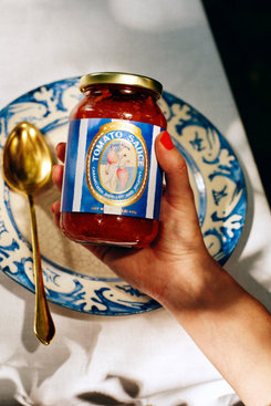 First Bloom Caramelized Shallot And Anchovy Tomato Sauce