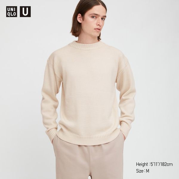 Uniqlo U Men’s Middle-Gauge Mock-Neck Long-Sleeved Sweater