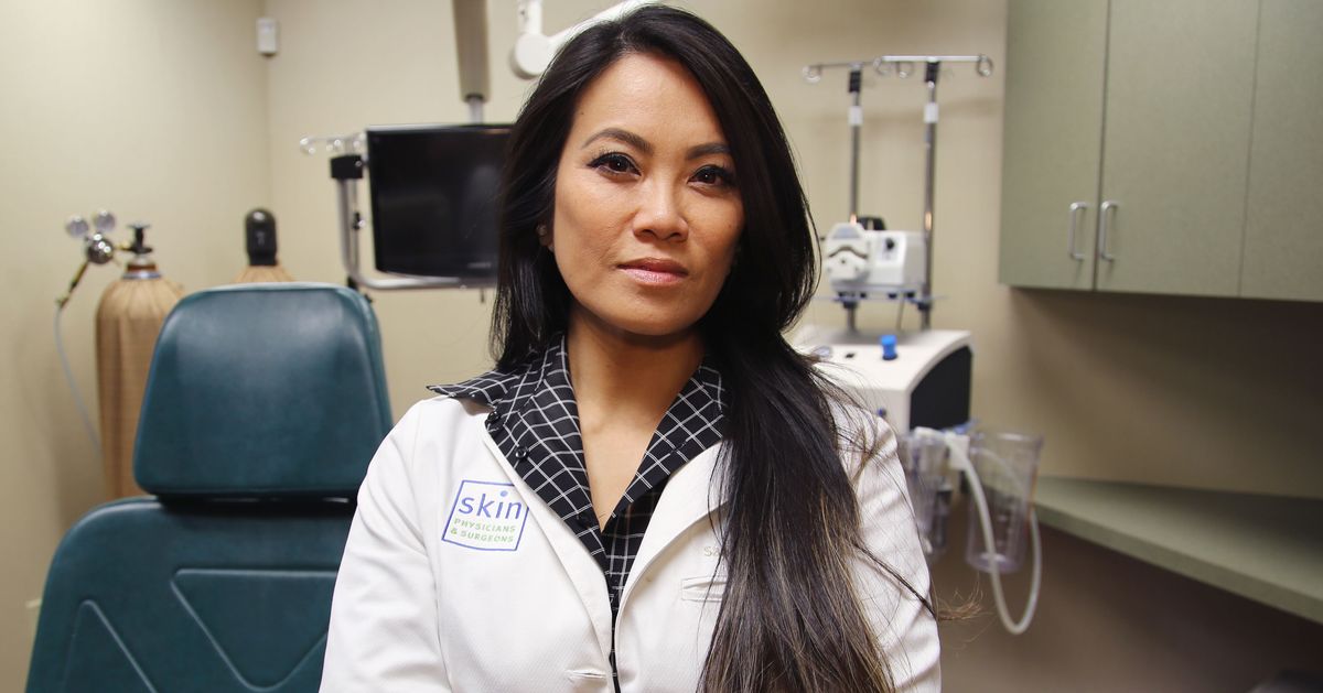 Dr. Pimple Popper Is About to Become Star
