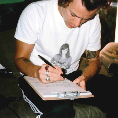 Harry Styles 'Fine Line' Album Art & Deluxe Photo Books Pics