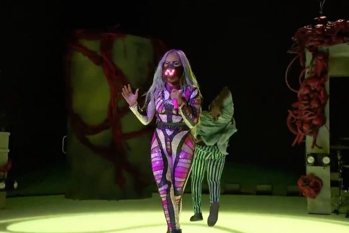 Every Mask Lady Gaga Wore at the 2020 VMAs 6 aa62ce2d84efd1b5e33cfadf9fbb2317a8 30 gaga masks 5.rhorizontal.w700