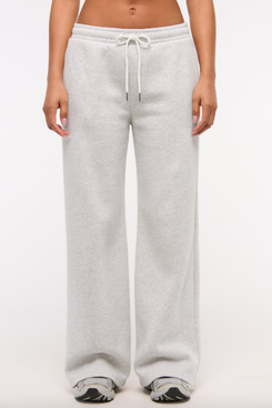 Abercrombie & Fitch Essential Mid Rise Wide Leg Sunday Sweatpant