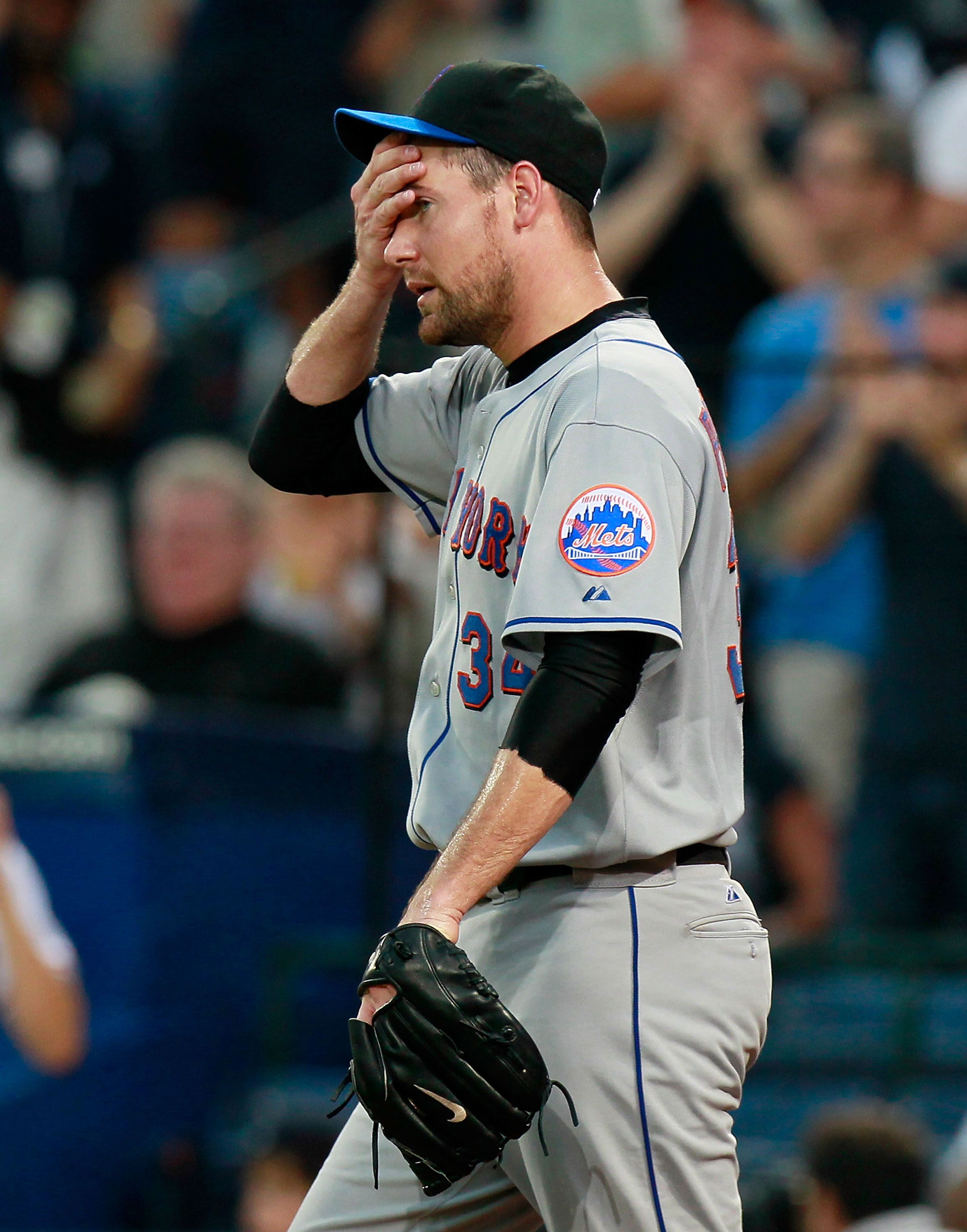 Mike Pelfrey feels 'terrible' as Texas Rangers rip Detroit Tigers 10-5