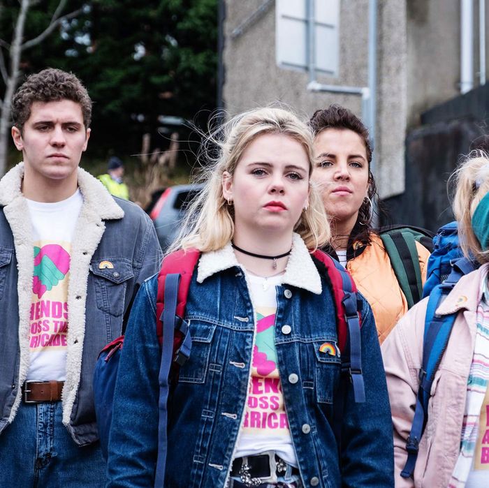 ‘derry Girls’ Lisa Mcgee On Season 2 Netflix And The Ira