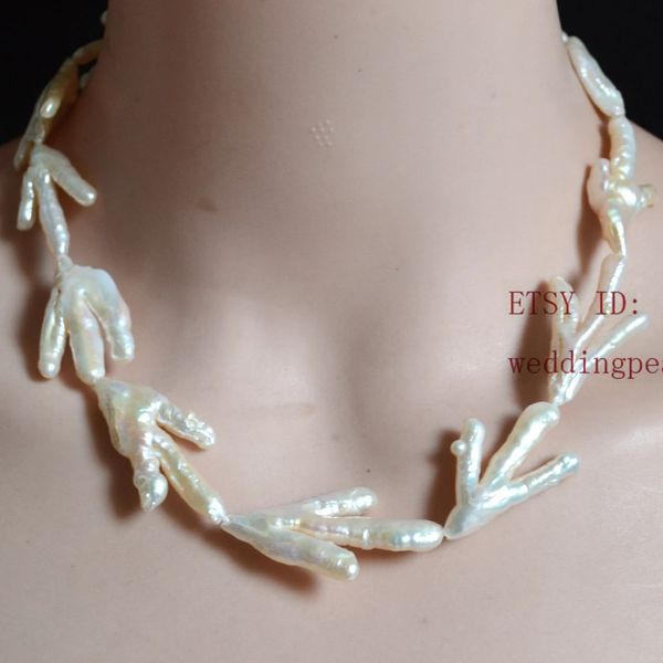 WeddingPearl White Chicken Feet Pearls Necklace