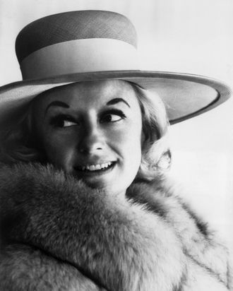 An Ode to Phyllis Diller, the First Female Comic to Joke Like a Man