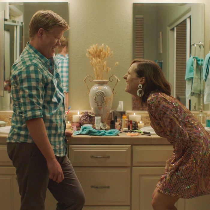 Molly Shannon And Jesse Plemons On His Sad Sex Scene Star Wars Rumors