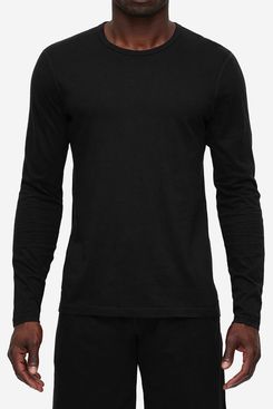 long sleeve black tee