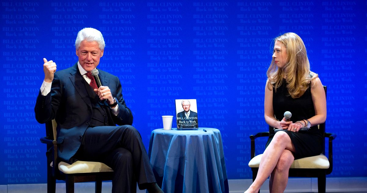 Watch bill clinton shower newt gingrich with praise