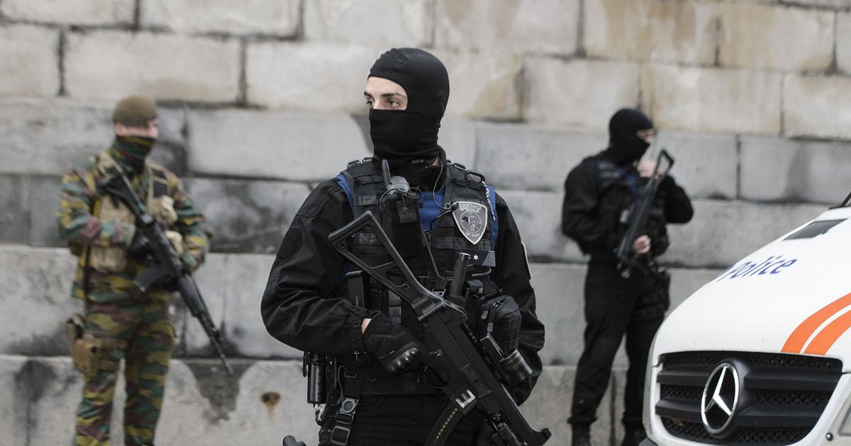 Belgian Police Detain 9th Person in Connection With Paris Attacks