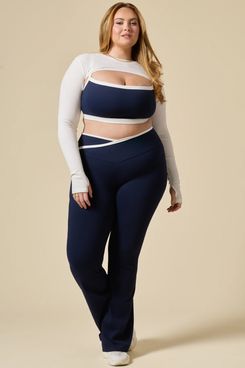 Popflex Crisscross Hourglass Flared Legging with Pockets