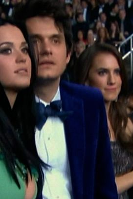 While Lena was having the best night anyone has ever had, her co-star Allison Williams seemed fairly happy to be on a double date with Katy Perry and John Mayer. Her boyfriend: not so much.