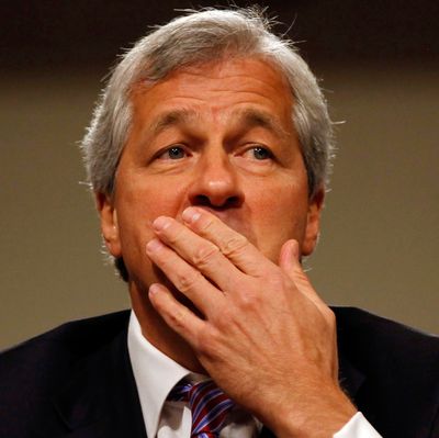  JPMorgan Chase & Co Chief Executive Officer Jamie Dimon pauses during a U.S. Senate Banking, Housing and Urban Affairs Committee hearing on Capitol Hill in Washington in this June 13, 2012 file photo. 