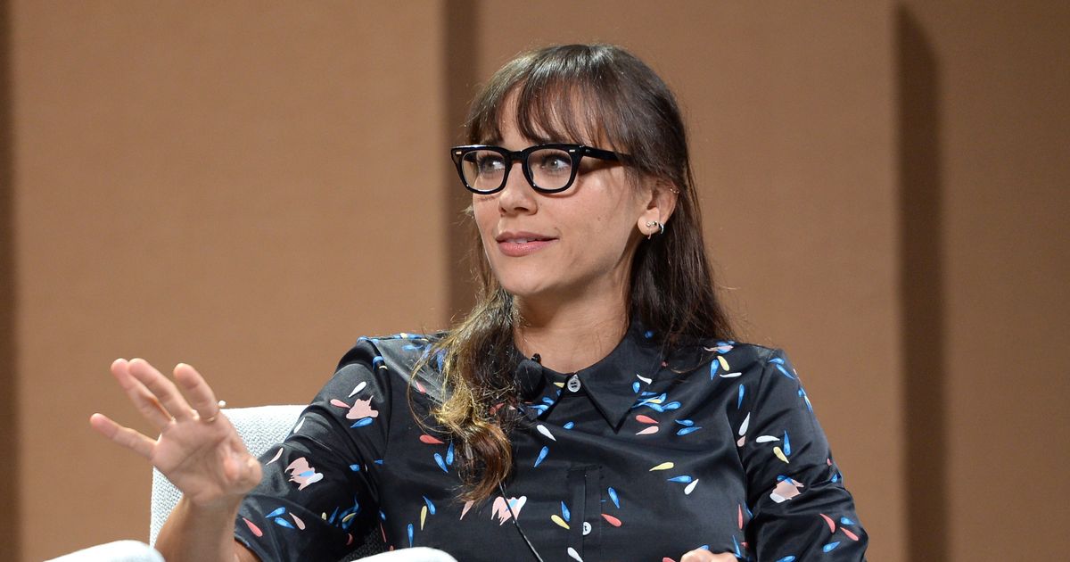 Don’t Miss Rashida Jones Parodying Rihanna, Drake, and Taylor Swift
