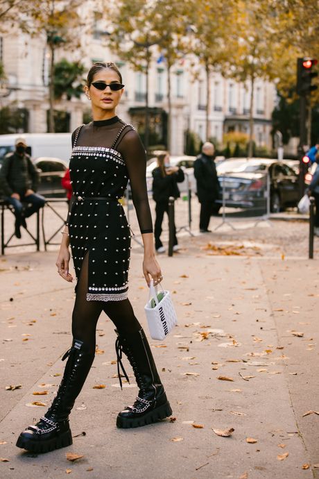 The Best Street Style at Paris Fashion Week Spring 2022