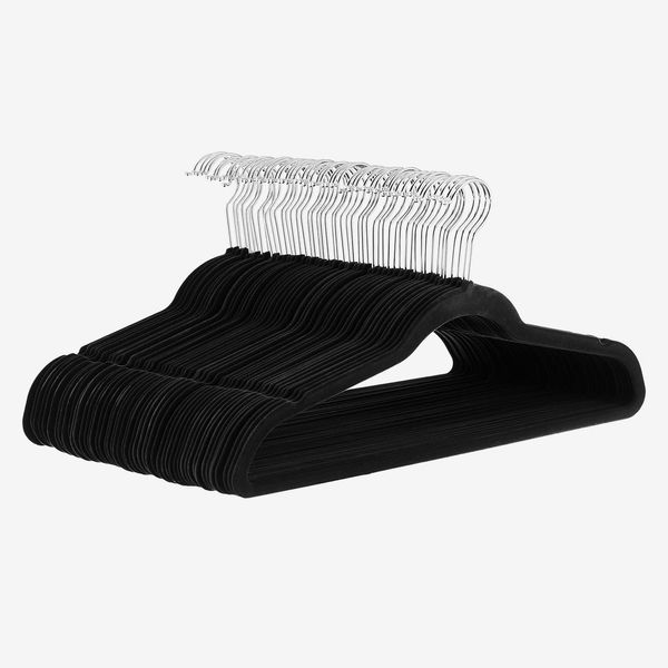 AmazonBasics Velvet Suit Hangers (Pack of 50)