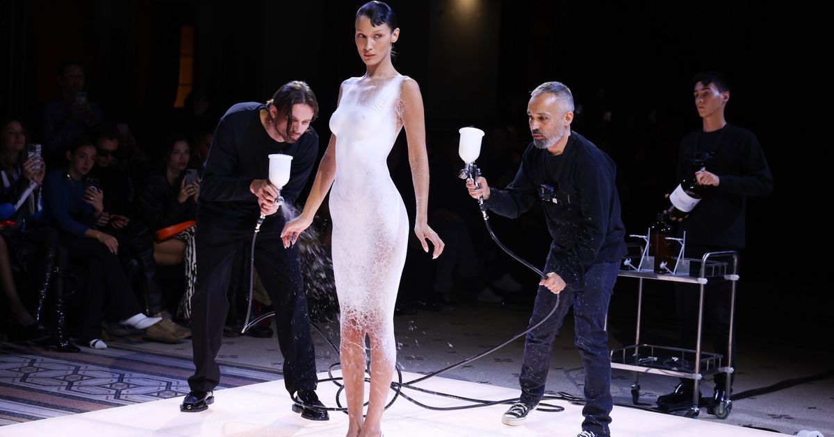 How Bella Hadid's Spray-on Dress Was Made - The Cut