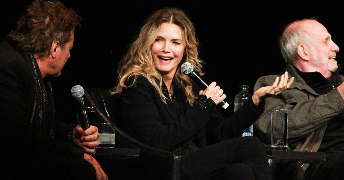 ミシェル・ファイファーは彼女についての質問を丁寧に否定したスカーフェイス重さ
