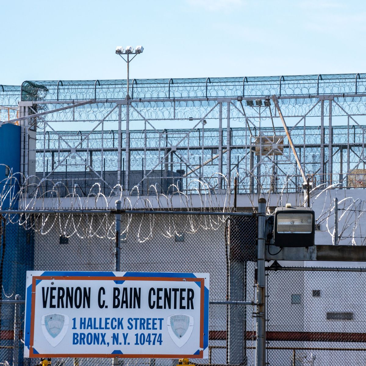 Ny Is Giving Vaccine To Prisons But Needs Prisoner S Trust