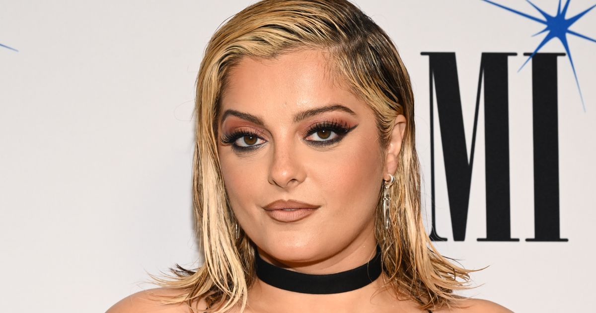 Bebe Rexha accuses of “hate crime” at Munich Airport