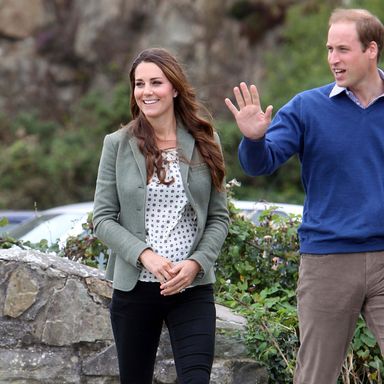  Catherine, Duchess of Cambridge and Prince William, Duke of Cambridge attend the start of  The Ring O’Fire Anglesey Coastal Ultra Marathon on August 30, 2013 in Holyhead, Wales. 