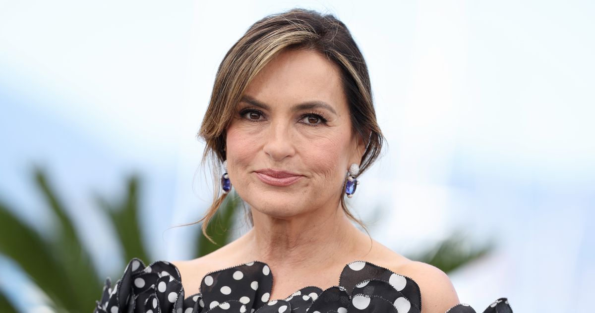 Soon You Can Marry Mariska Hargitay on Broadway