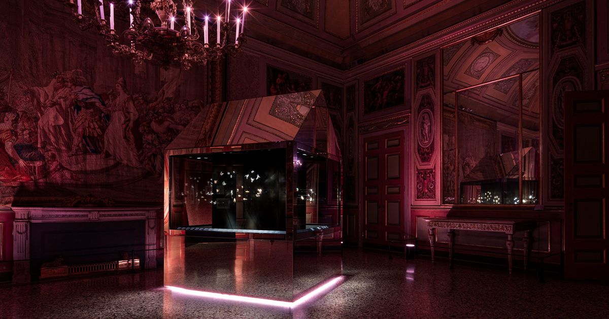 Van Cleef & Arpels Exhibition in Milan