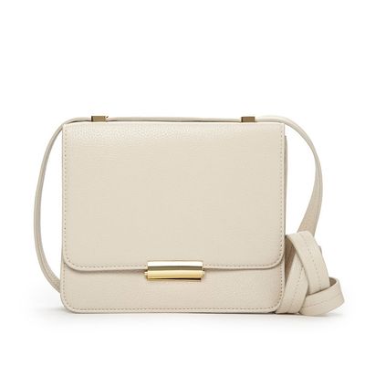 A Versatile Cross-Body Bag to Carry Anywhere