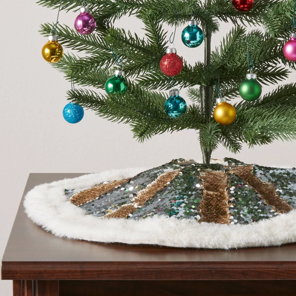 Silver Sequin Christmas Tree Skirt, 36 Inch Small Christmas Tree