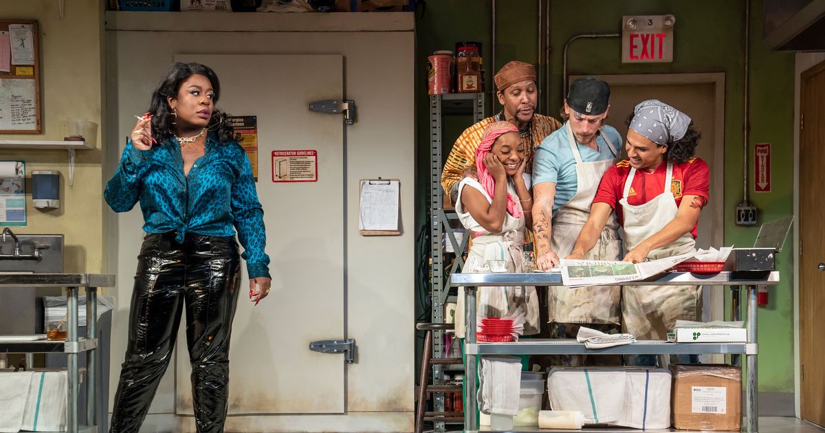 Theater Review Clyde’s on Broadway, In the Southern Breeze