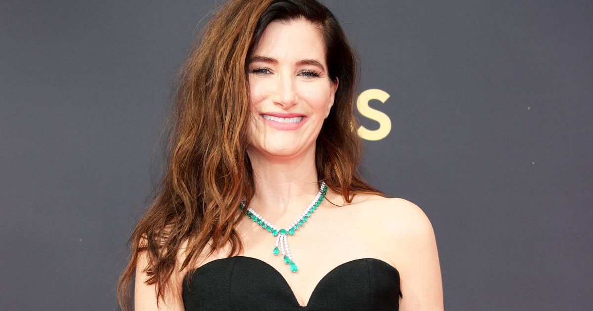 Kathryn Hahn Measurements