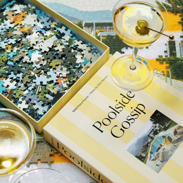 Piecework Puzzles x Slim Aarons - Poolside Gossip