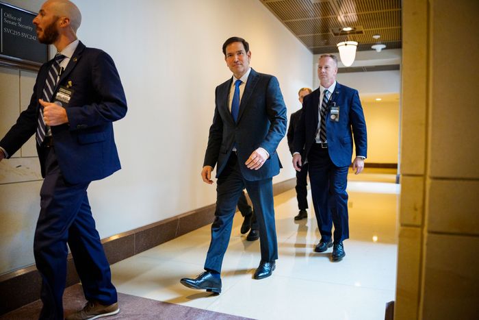 Senators Attend Closed-Door Briefing On Iran