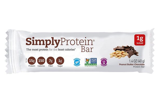 Simply Protein Peanut Butter Chocolate Bar
