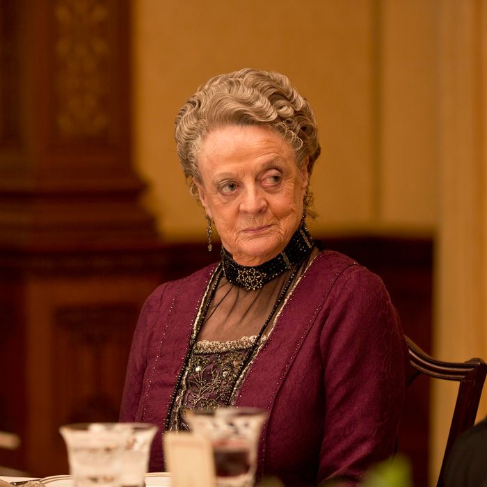 Part One
Sunday, January 5, 2014
9 – 11pm ET on MASTERPIECE on PBS
Six months after Matthew’s death, family and servants try to cure Mary and Isobel of their deep
depression. Meanwhile, O’Brien causes a final crisis.
Shown: Maggie Smith as Violet, the Dowager Countess
? Nick Briggs/Carnival Film & Television Limited 2013 for MASTERPIECE
This image may be used only in the direct promotion of MASTERPIECE CLASSIC. No other rights are granted. All rights are reserved. Editorial use only. USE ON THIRD PARTY SITES SUCH AS FACEBOOK AND TWITTER IS NOT ALLOWED.