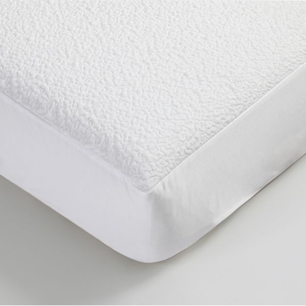 Sijo AiryWeight Eucalyptus Mattress Protector - Queen