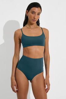 Left on Friday Pool Days Top