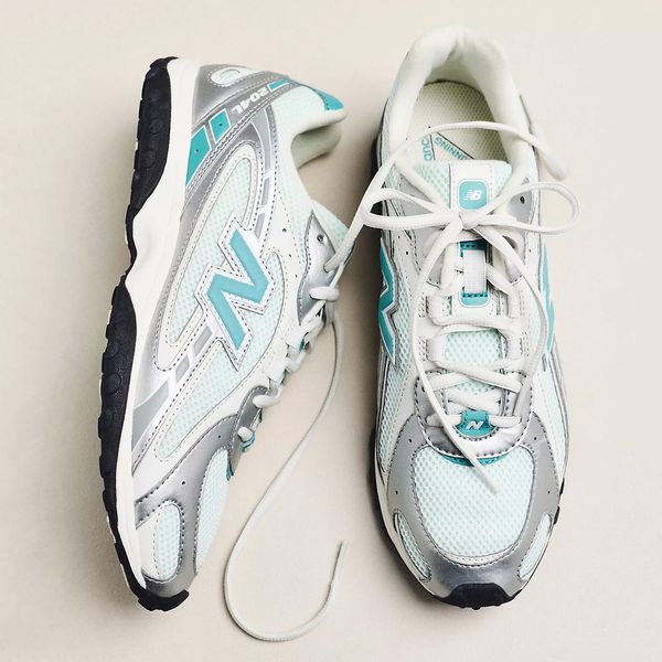 New Balance 204L Sneakers
