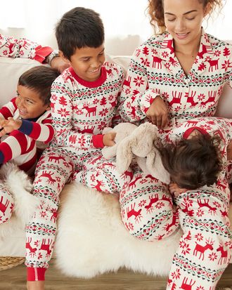 Best matching Christmas pajamas inspired by famous families