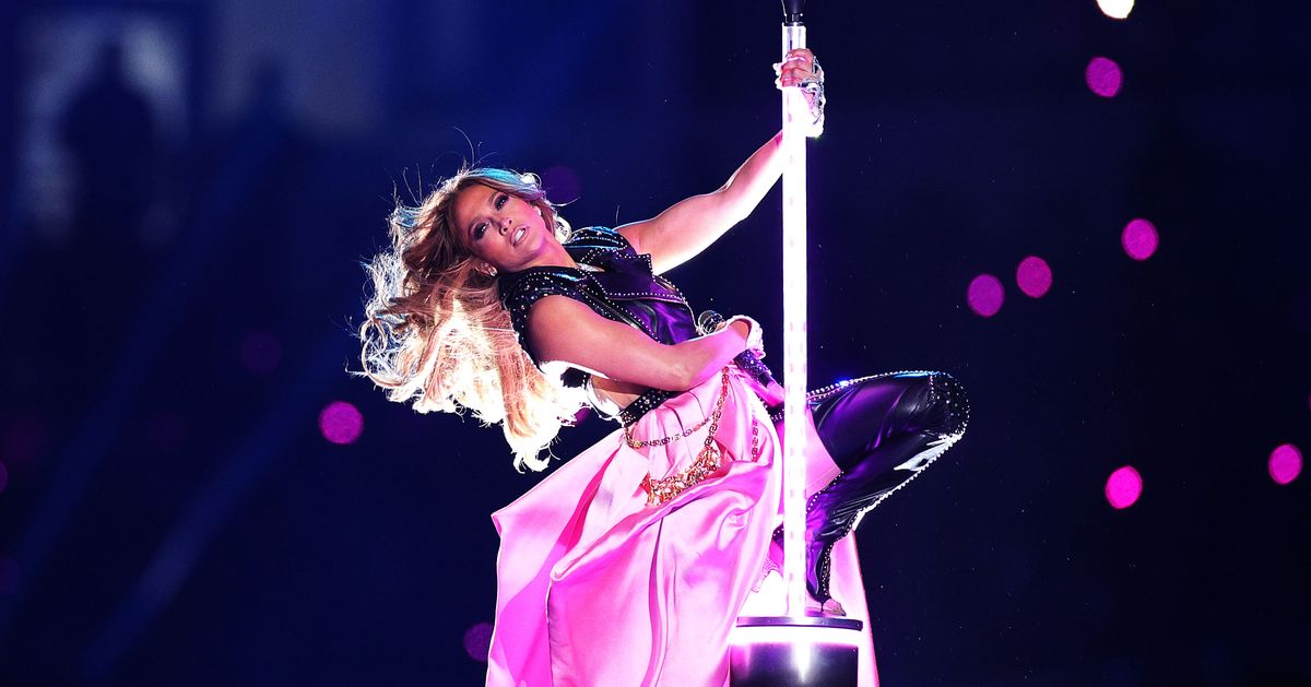 hair banner Specialize Watch Jennifer Lopez and Shakira Super Bowl Half Time Show
