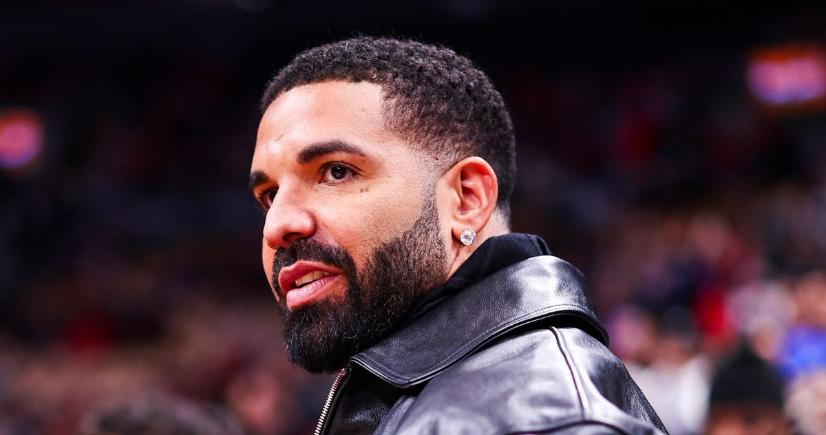 Drake Has $ome Postponed Tour Dates 4 AU #Drake