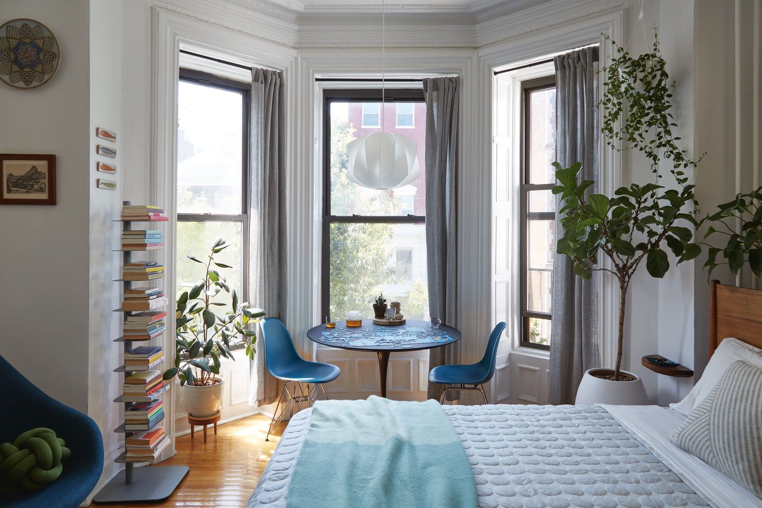 How to Organize a Small Apartment 2021 | The Strategist