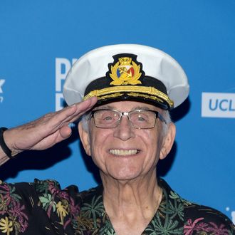 Gavin MacLeod, ‘Love Boat’ Captain, Dead at 90